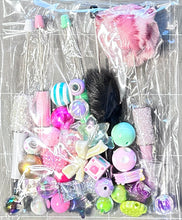 Load image into Gallery viewer, Pens & Beads Sets - Mixed Bundle