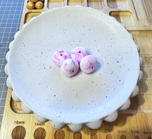 Load image into Gallery viewer, Silicon Abacus Beads (22mm)