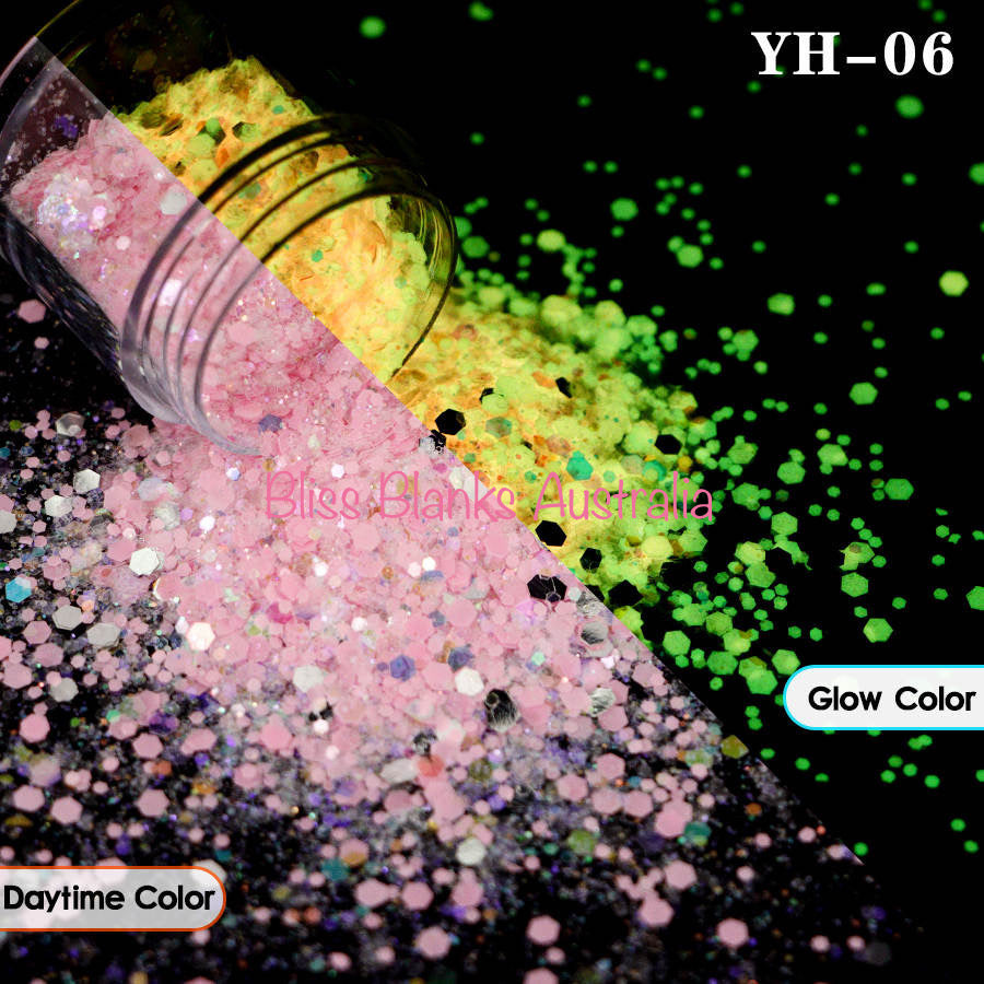 Strawberry Glow- Glow in the dark Glitter - YH-06