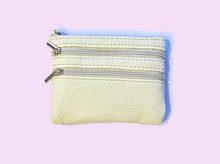 Load image into Gallery viewer, Compact Purse with keyring
