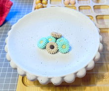 Load image into Gallery viewer, Silicon Focal Beads Assorted Packs
