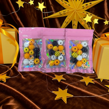 Load image into Gallery viewer, Wood Focal Bee Bead Mix
