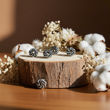 Load image into Gallery viewer, 8mm spacers Beads
